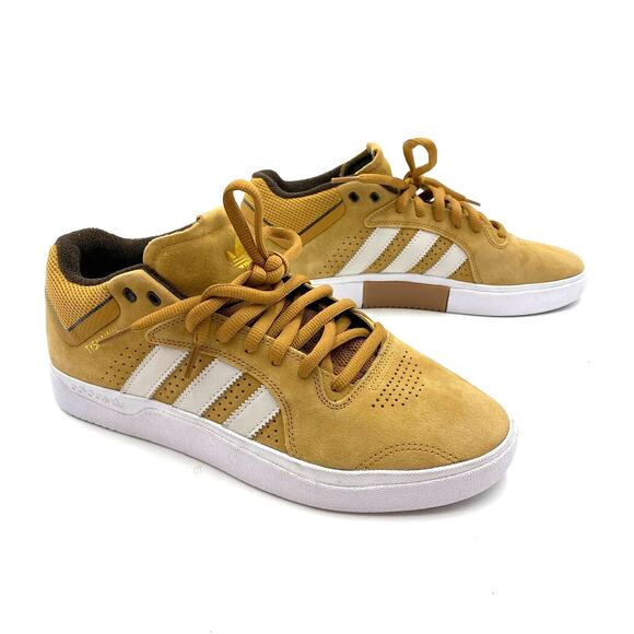 Adidas Tyshawn Mid Top Skate Shoes Tan Sneakers